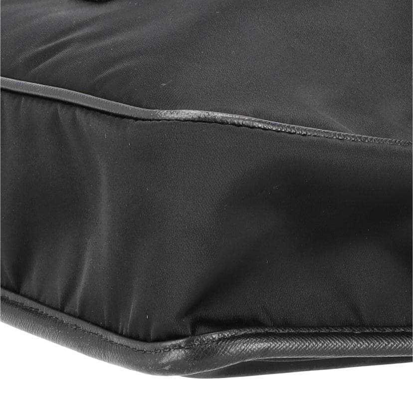 PRADA Tessuto Messenger Bag AB Rank 85Used 7