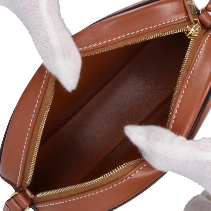 CELINE Oval Purse Cuir Triomphe Tan Crossbody W-S****** A Rank 93Used W-S****** 5