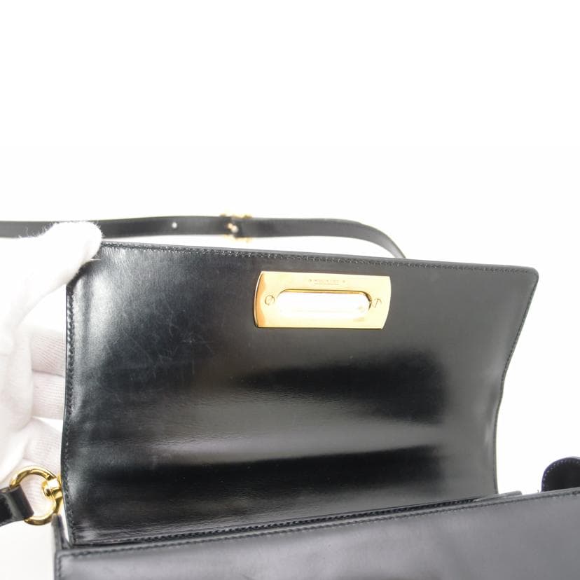 Ferragamo Gancini 2-way Handbag Black AK4192 Rank B 69 [Used] AK4192 9