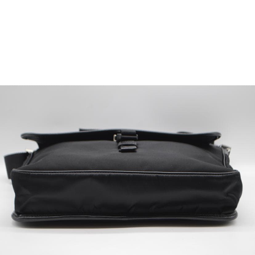 PRADA Tessuto Saffiano Messenger Bag Nero 2VD166 180 AB Rank 89Used 2VD166 5