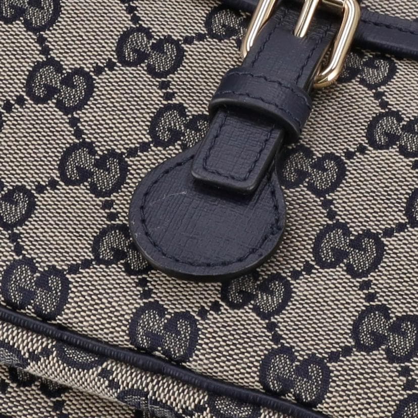 GUCCI GG Canvas Messenger Bag 793823 A Rank 91 [Used] 793823 9