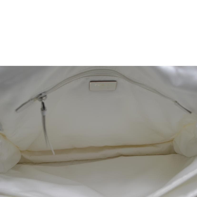 PRADA PRADA Re−Nylon Large Padded Shoulder White 1BD256 255****** AB Grade 89 12