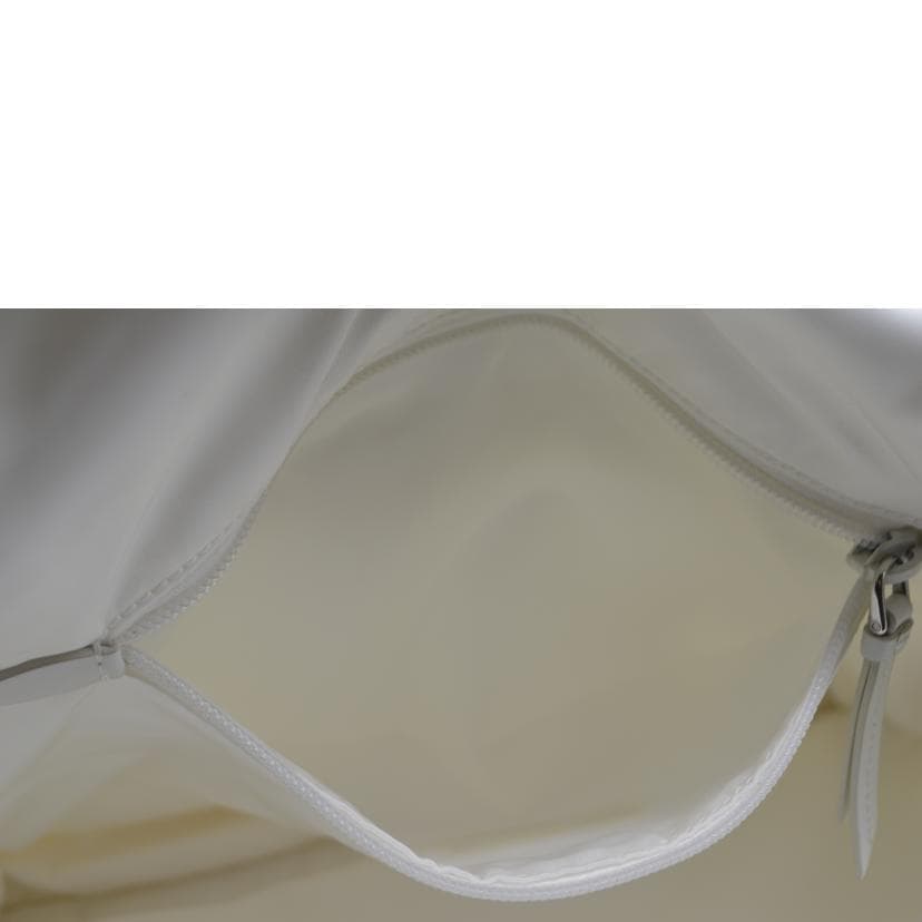 PRADA PRADA Re−Nylon Large Padded Shoulder White 1BD256 255****** AB Grade 89 13