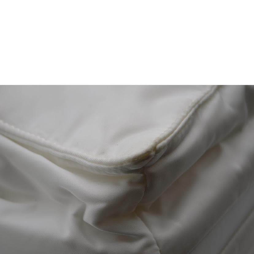 PRADA PRADA Re−Nylon Large Padded Shoulder White 1BD256 255****** AB Grade 89 6