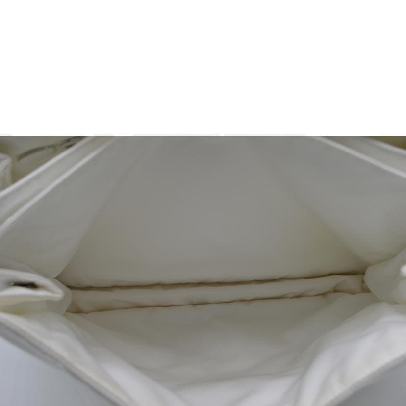 PRADA PRADA Re−Nylon Large Padded Shoulder White 1BD256 255****** AB Grade 89 10