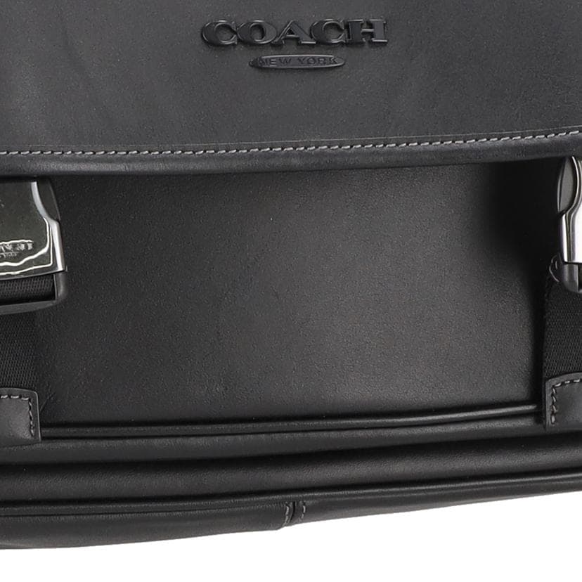 COACH Leather Messenger Bag Black UC110 J24** AB Grade 18 10