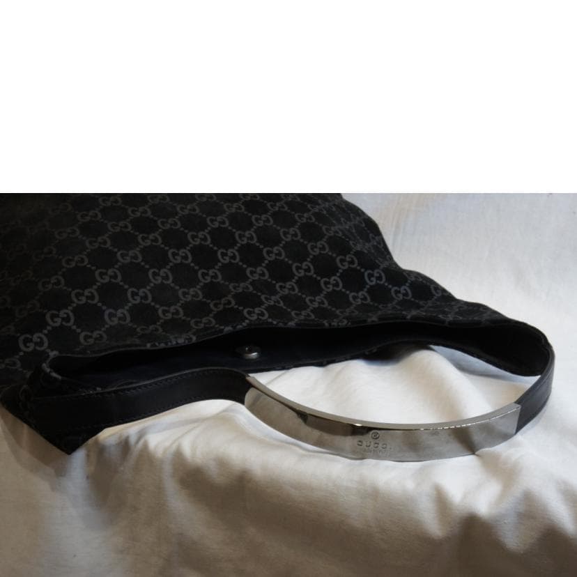 GUCCI GG Suede One Shoulder Black 001.3297 002*** A Rank 92Used 001.3297 5