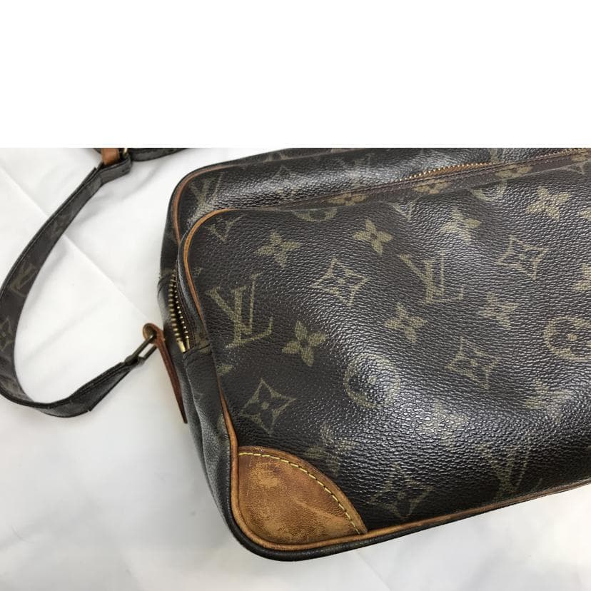 LOUIS VUITTON Nile Monogram M45244 AR1*** BC Rank 51 [Used] M45244 14
