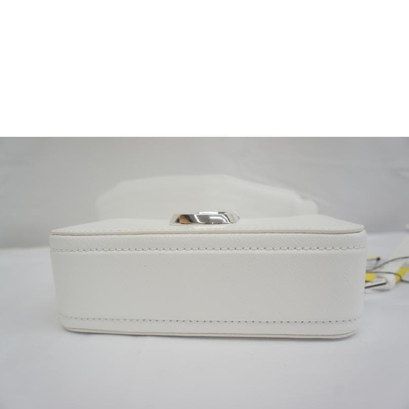 MARC JACOBS Mark Jacobs THE SNAPSHOT Shoulder M0014867-100 SP2* S Rank 05 4