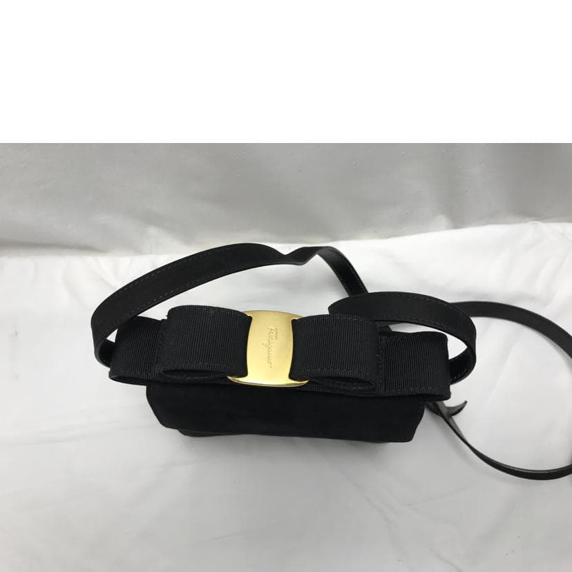 Salvatore Ferragamo Ferragamo Vera Ribbon Shoulder Bag 213104 Rank B 51 [Used] 4
