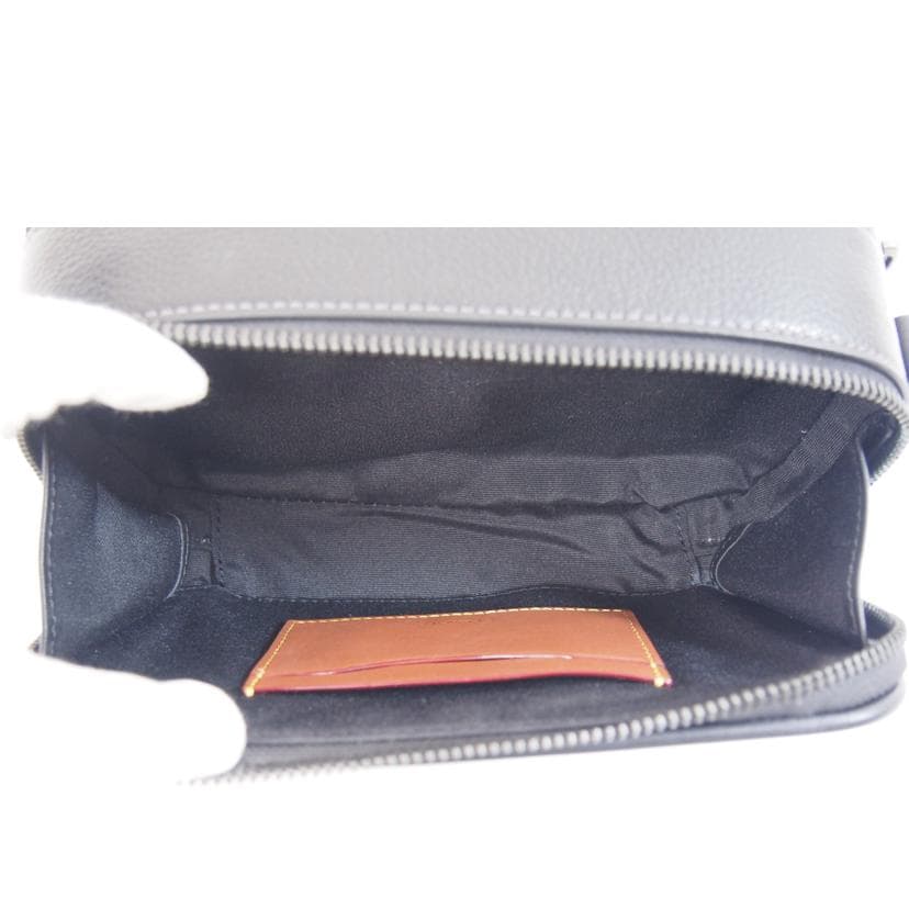 COACH Wyatt Crossbody CM113 A25** SA Grade 71 [Used] CM113 7