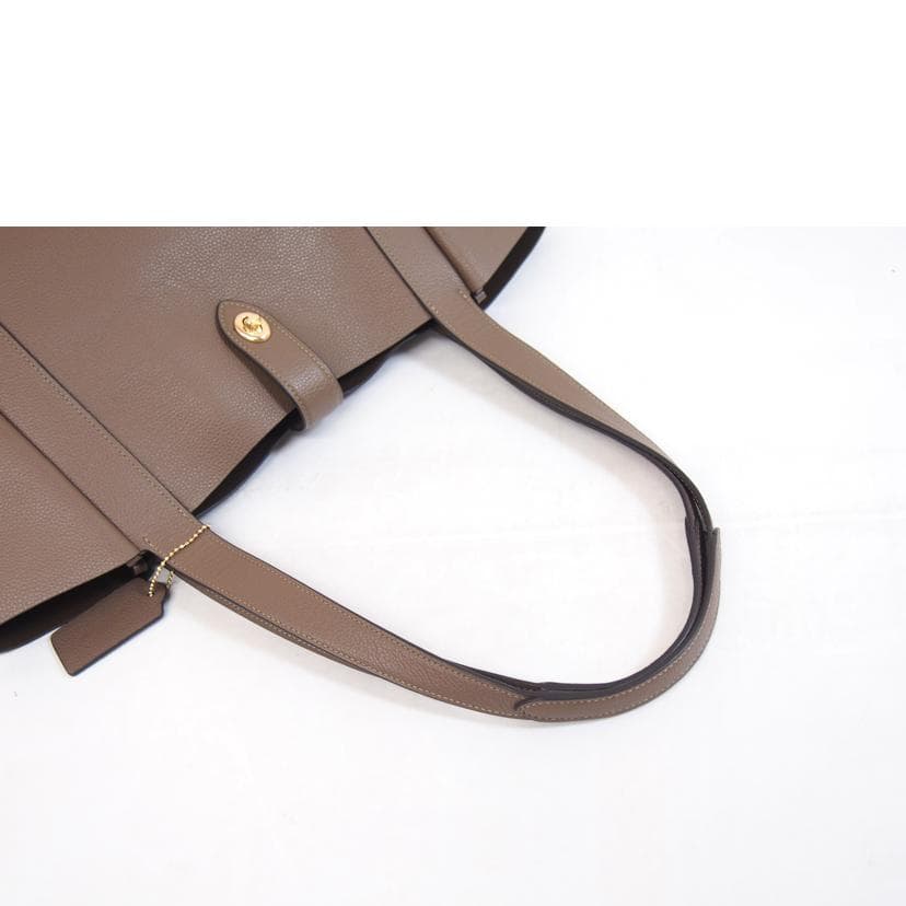 COACH Hadley Turnlock Tote Bag CAL17 E25** Grade A 71 [Used] CAL17 5