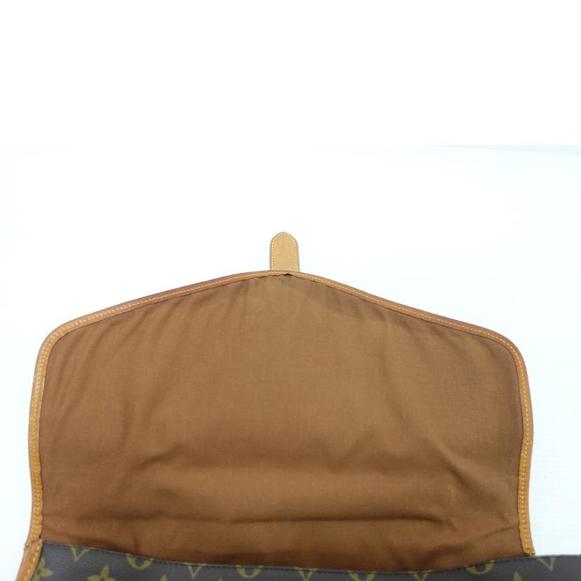 LOUIS VUITTON Beverly Monogram M51120 SL0*** Grade B 88 [Used] M51120 8