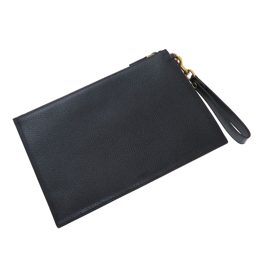 GG Marmont Leather Pouch 475317 2