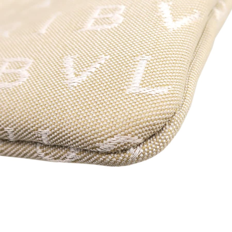 Logo Mania Shoulder 4