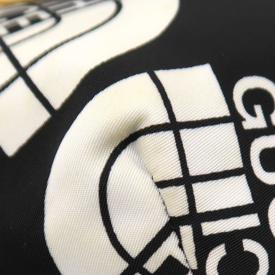 The North Face collaboration body bag 650299 4