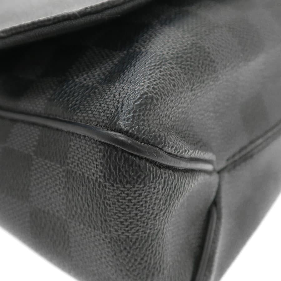 District MM N41272 4