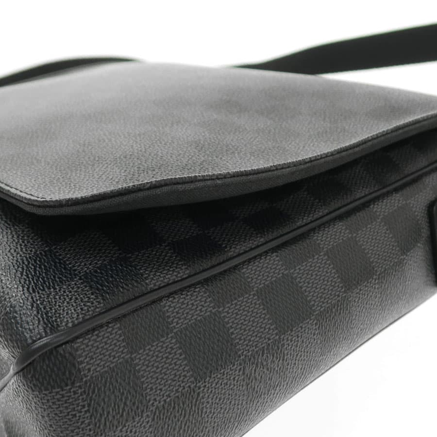 District MM N41272 5