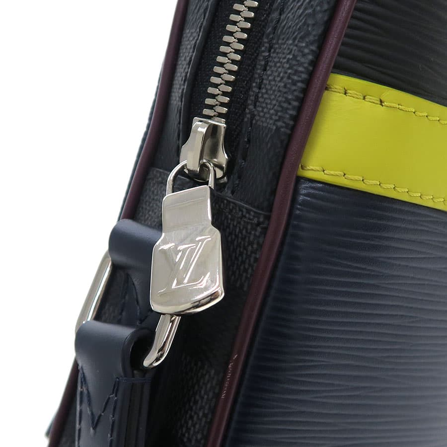 Graphite Danube Slim M55100 5