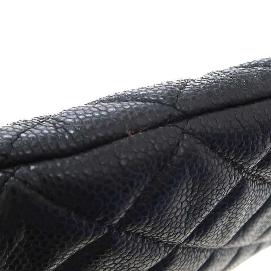 Caviar Matelassé Clutch Bag 5