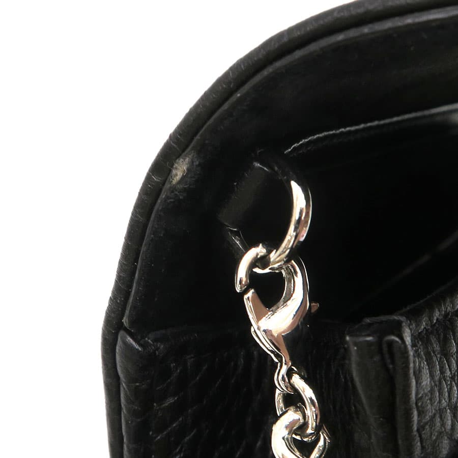 Diorama Chain Shoulder 6