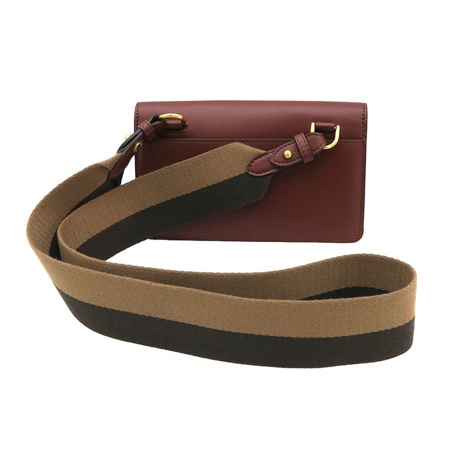 Flat Baguette 8BS039AA1WF1A15 3