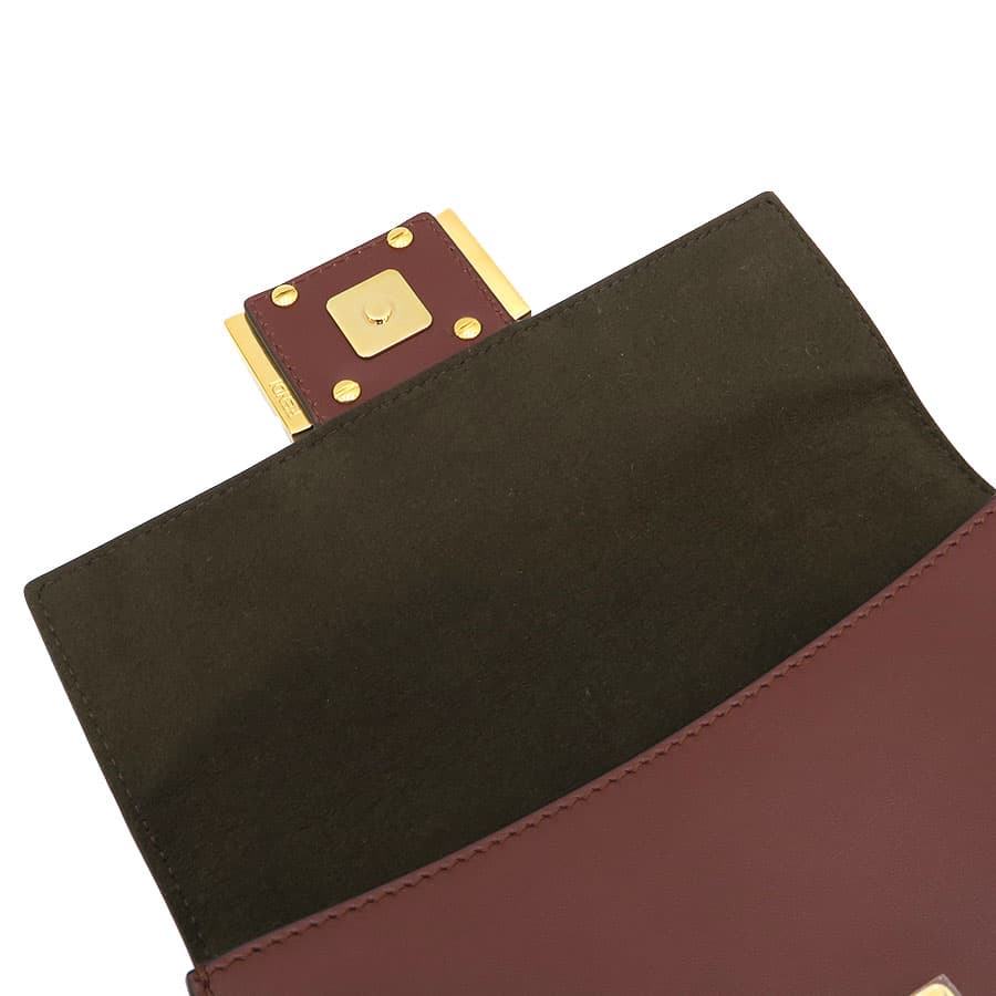 Flat Baguette 8BS039AA1WF1A15 6