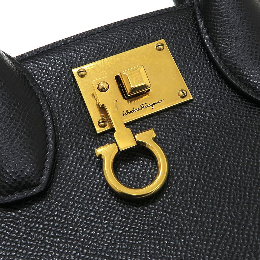 Studio Box Bag 211424 5