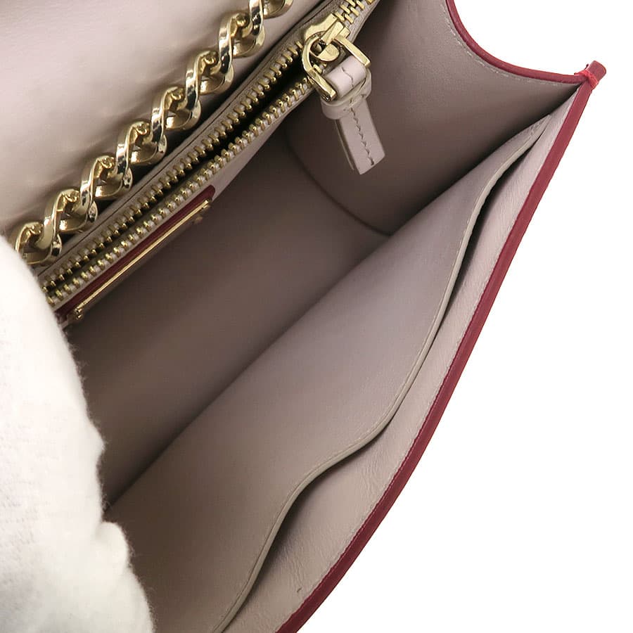 Vara Chain Shoulder 2