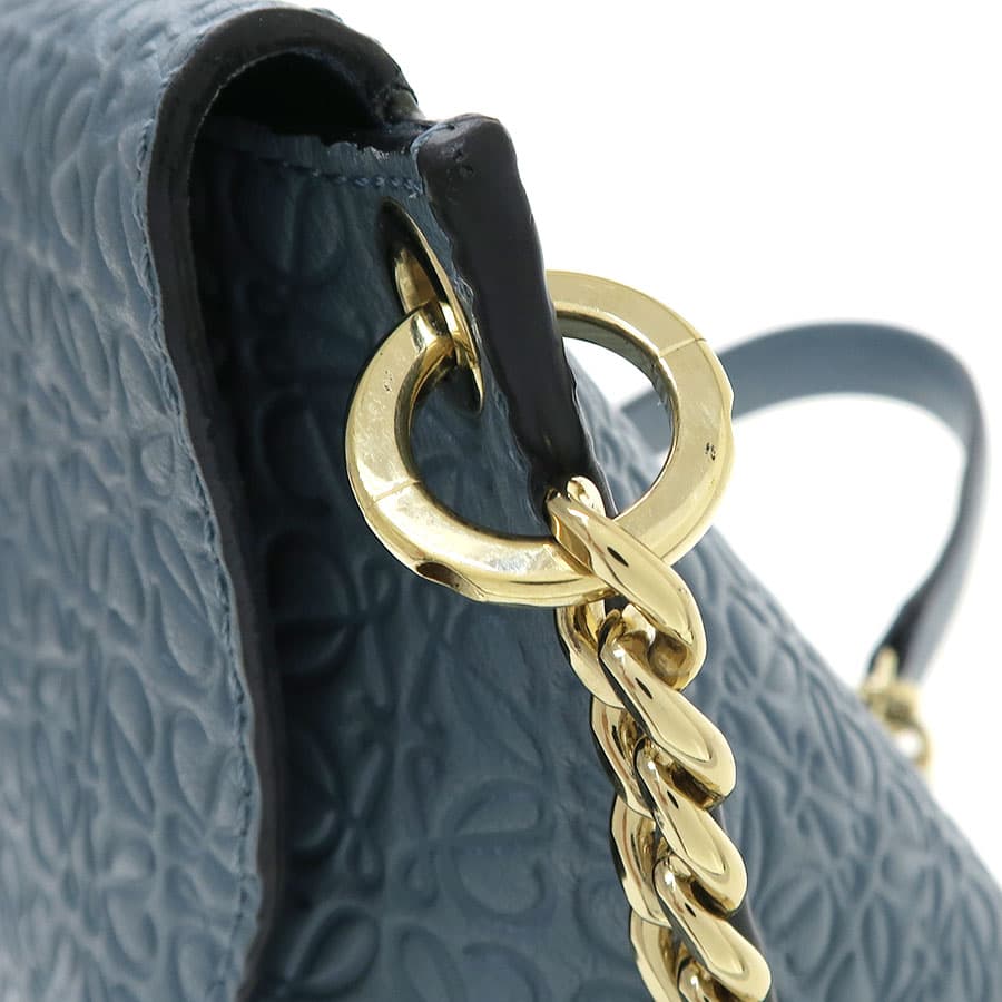 Anagram Avenue Chain Shoulder 4