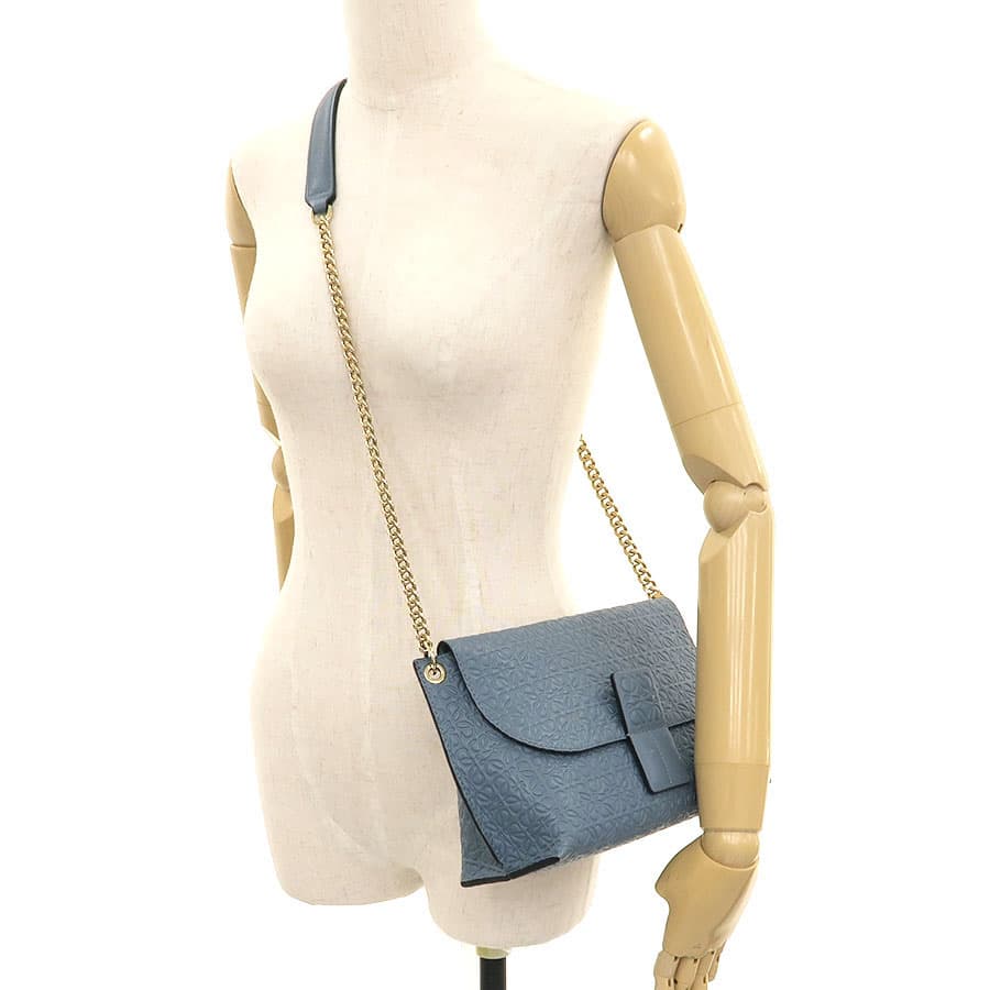 Anagram Avenue Chain Shoulder 9