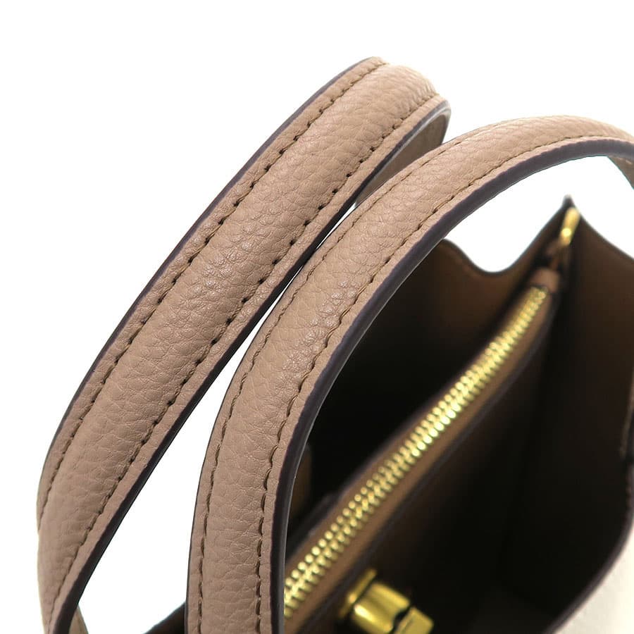 Willow Tote 24 Color Block (Missing Strap) C8561 7