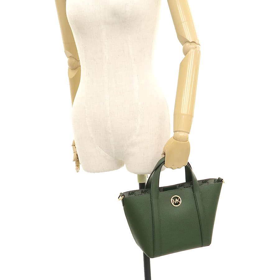 Hand (strap missing) 9