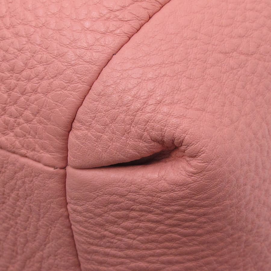 Pebbled Leather Phoebe F34495 4