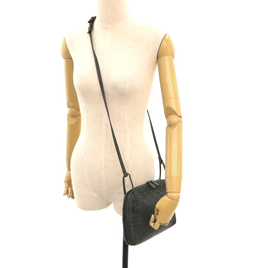 Intrecciato Shoulder 9