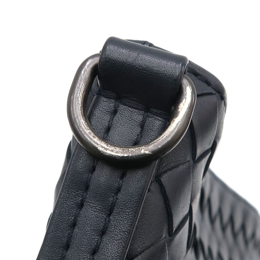 Intrecciato Shoulder Bag 5