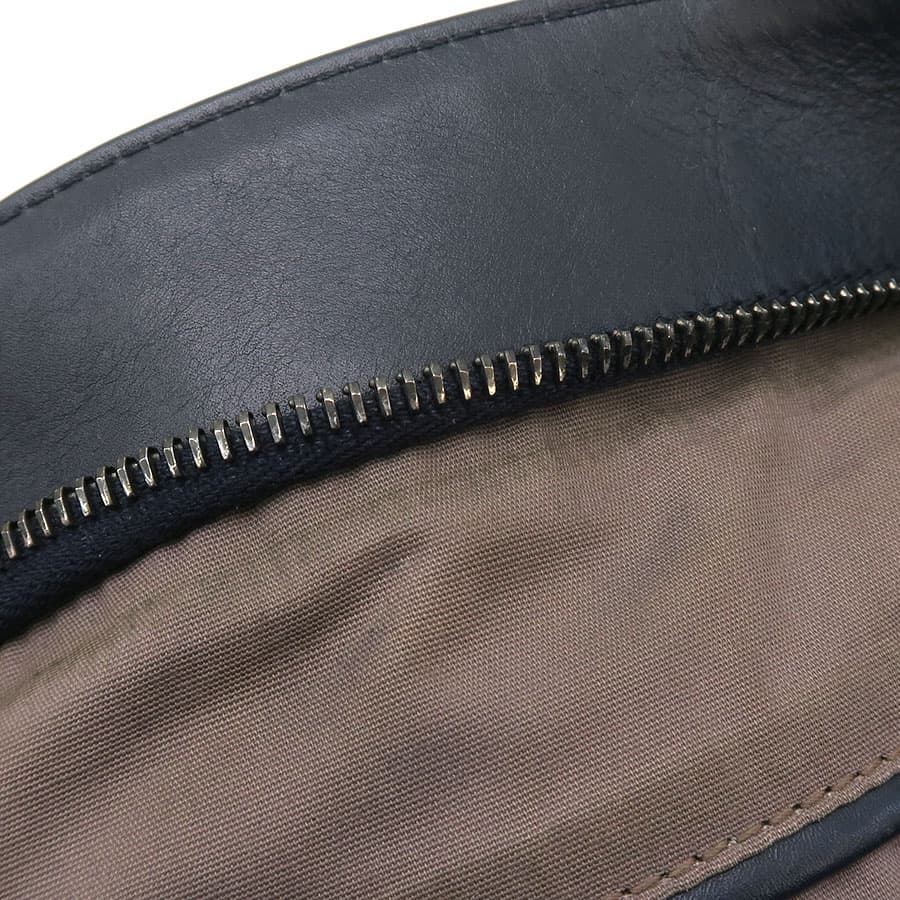 Intrecciato Shoulder Bag 8