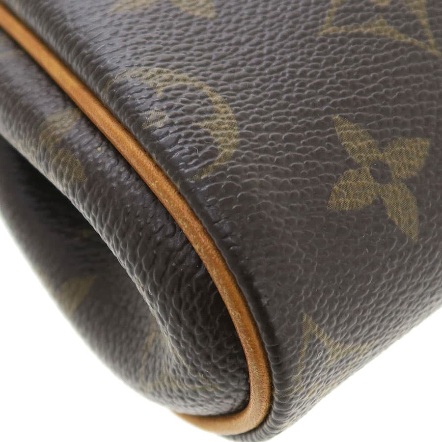 Eva / Comes with a separate strap M95567 3