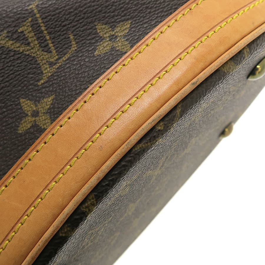 Bucket-shaped bag 23 M42238 3