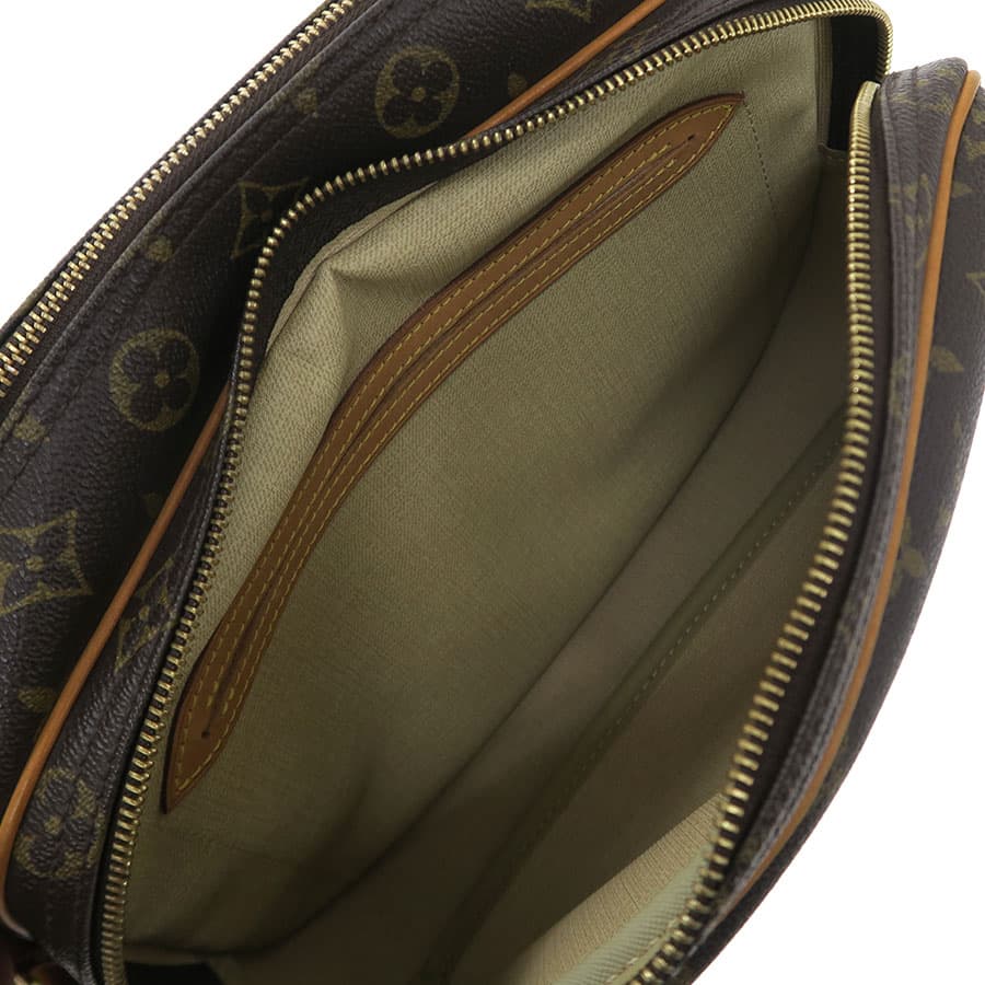 Reporter 28 M45254 3