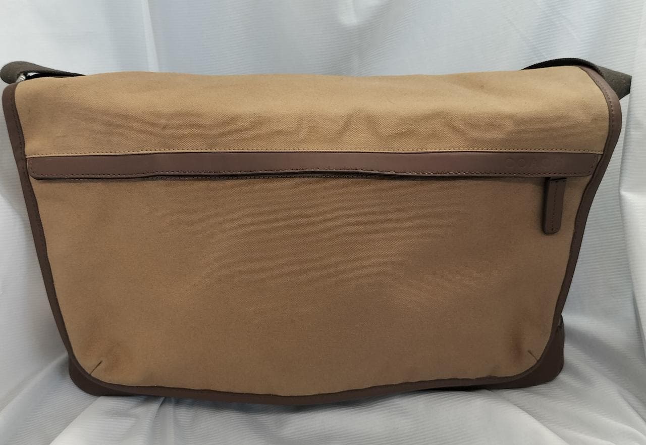 Messenger Bag F70829